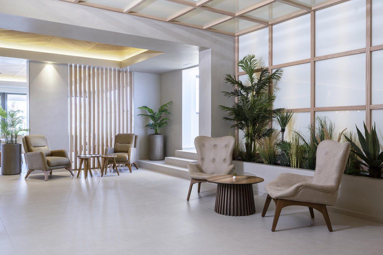 Apollon Hotel 4*